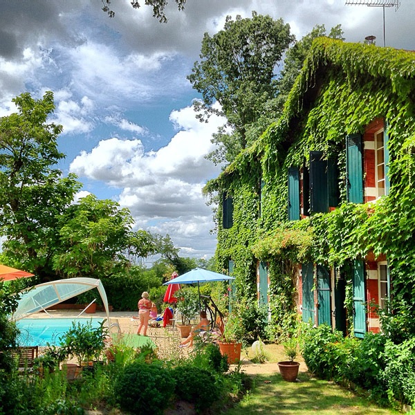 Путешествие по стране Басков