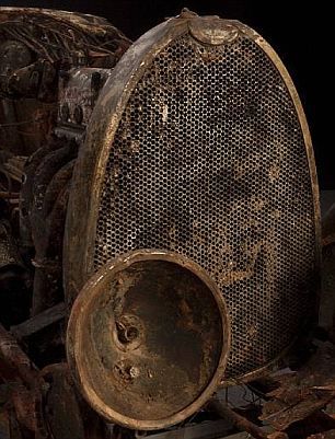 В озере выловили Bugatti Type 22 1925 года выпуска. (17 фото+видео)